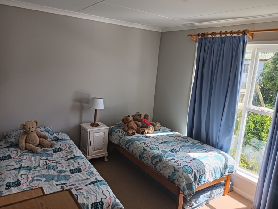 To Let 4 Bedroom Property for Rent in Die Eiland Western Cape